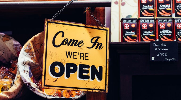 woocommerce czy easy digital downloads